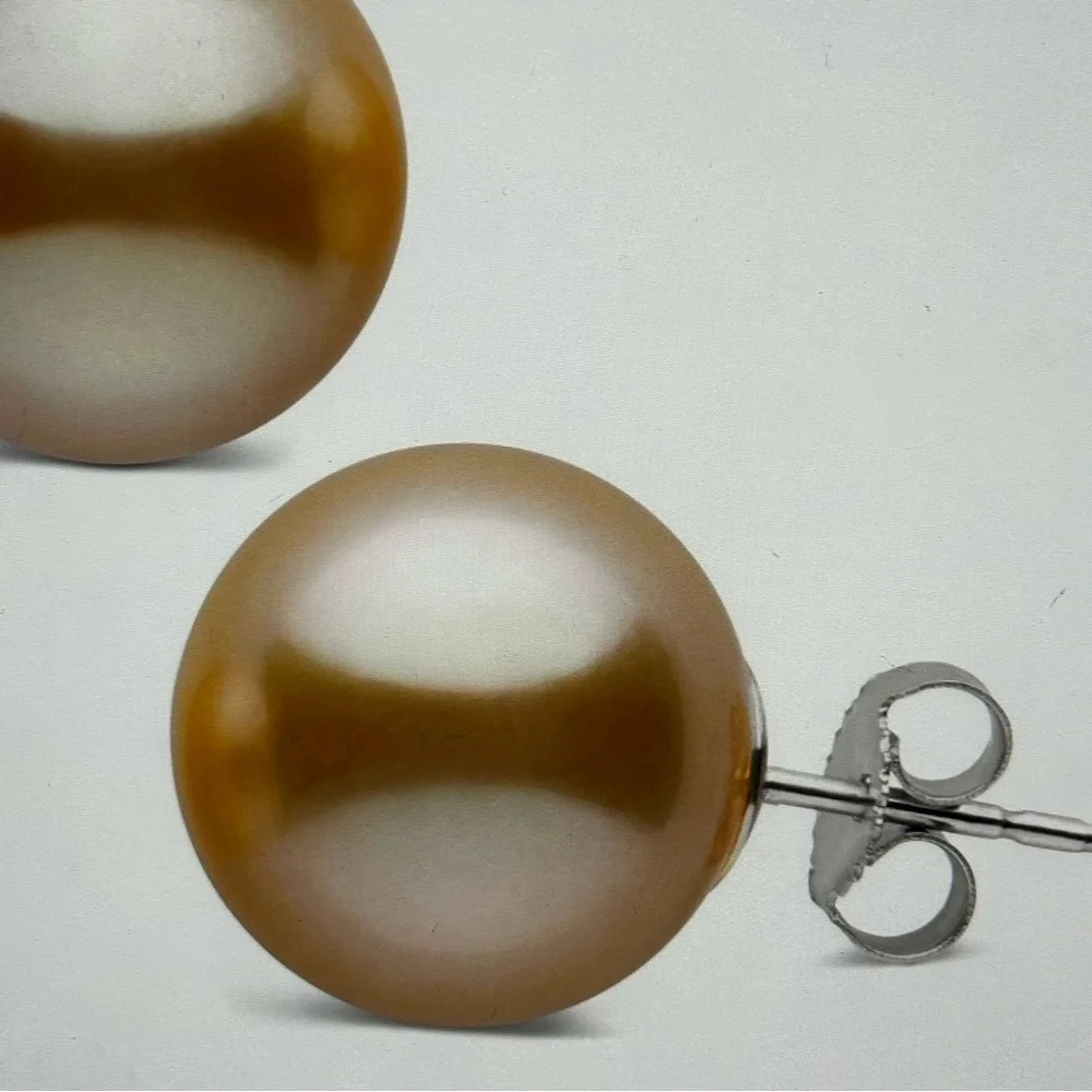 Brown‎ freshwater cultured pearl stud earrings in 14k gold  NWOT - Picture 4 of 4